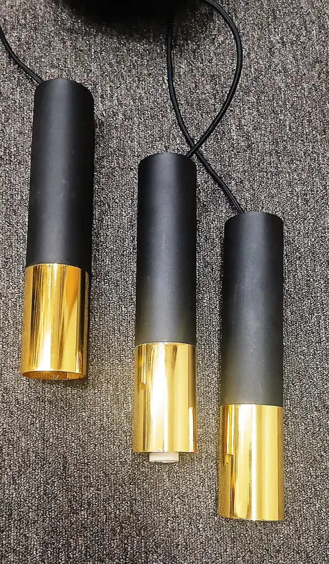 Kleine Cluster-Pendelleuchte Schwarz-Gold aus Stahl