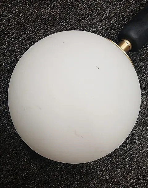 Kleine Marmor-Pendelleuchte Torrano mit Stecker, Grau marmoriert, Gold aus Glas – Ansicht 2 – Ansicht 2