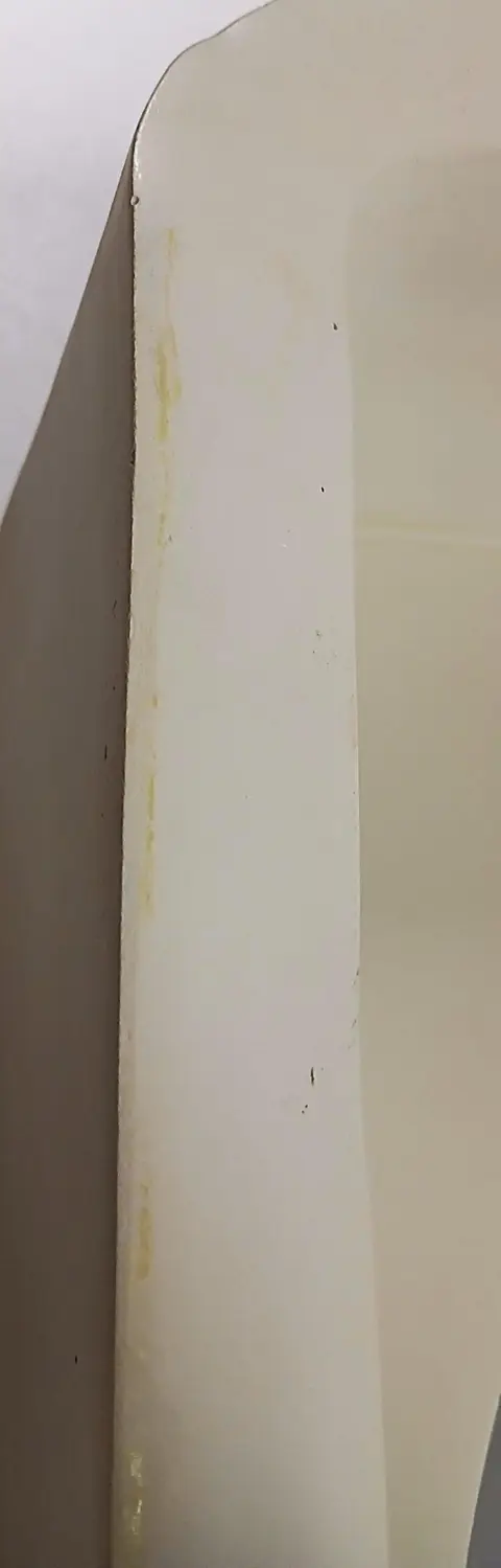 Spiegel mit Ablage Creme aus Polyresin – Ansicht 2 – Ansicht 2