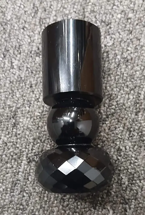Kerzenhalter Nora, Schwarz aus Glas