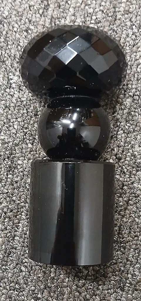 Kerzenhalter Nora, Schwarz aus Glas – Ansicht 2 – Ansicht 2