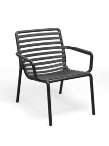 Nardi Armlehnstuhl Doga Relax in Anthrazit mit verstellbarer Rückenlehne und robustem Aluminiumgestell für Garten und Terrasse