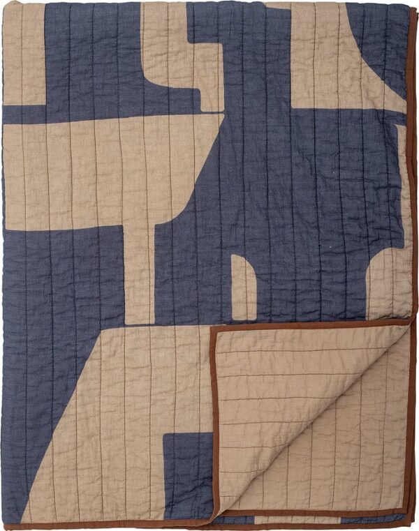 Tagesdecke Roosie aus hochwertiger Baumwolle mit ansprechendem Design, ideal zur Verschönerung Ihres Schlafzimmers oder Wohnzimmers.