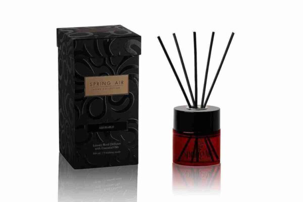 Diffuser mit Rattanstäbchen Adorable für ein angenehmes Raumambiente und erfrischenden Duft
