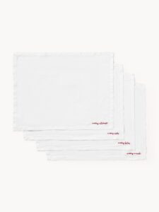Leinen-Tischsets Alari mit eleganter Stickerei, Set mit 4 Stück für stilvolle Tischdekoration.