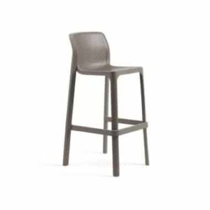 Nardi Net Barhocker in der Farbe Tortora, modernes Design für stilvolle Innen- und Außenbereiche, ideale Sitzgelegenheit für Gastronomie und private Räume.