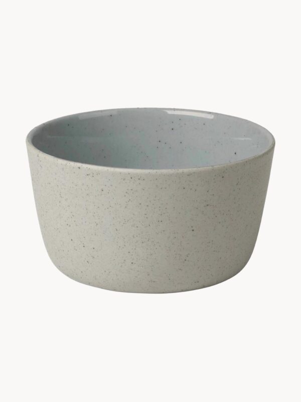 Snackschale Sablo Stone aus hochwertigem Keramik in modernem Design, ideal für Snacks, Obst oder Nüsse, perfekt für jeden Anlass.
