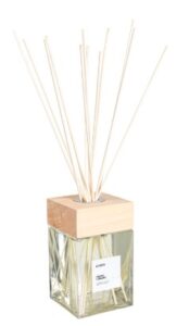 Duftdiffusor aus der Kategorie Raumduft mit Zitrone und Ingwer, 200ml Flasche für erfrischende Atmosphäre und angenehme Wohlfühldüfte.