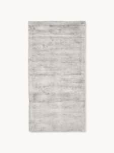 Handgewebter Viskoseteppich in Taupe Farbe 80x120 cm hochwertig und weich