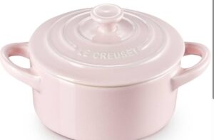 Runde Mini Cocotte in Pink aus Keramik für Backofen und Tischservice