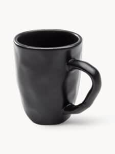 Tassen Organic Black 4 Stück Set aus schwarzen Bio-Keramiktassen für umweltbewusstes Genießen