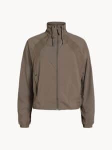 Damenjacke Track modernes Design winddicht und atmungsaktiv ideal für sportliche Aktivitäten