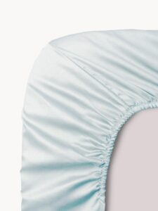 Boxspring-Spannbettlaken in Größe 140 x 190 x 40 cm für optimale Matratzenpassform und hohen Schlafkomfort