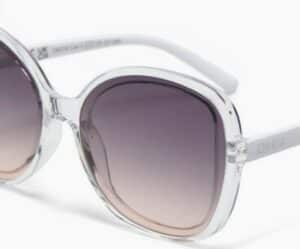 Okkia Sonnenbrille Anna OK019TCL-BK in schwarzem Design mit modernem Rahmen und UV-Schutz