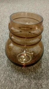 Vase Braun aus Keramik modern und elegant für Wohnzimmer Dekoration