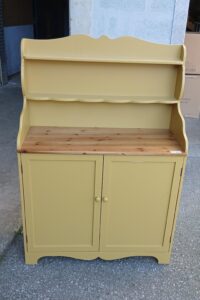 Kabinett Libby modernes Design H 134 cm Höhe L 91,5 cm Länge elegante Aufbewahrungsschrank