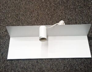 Wandleuchte mit Magnet zur flexiblen Befestigung und modernes Design für Innenräume