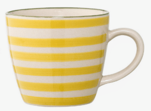 Tasse Patrizia aus Keramik mit elegantem Design und komfortablem Griff, ideal für Kaffee und Tee