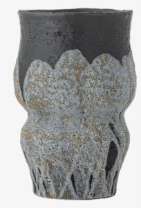 Moderner Blumentopf Nesson aus robustem Material in neutralem Design ideal für Innen- und Außenbereich
