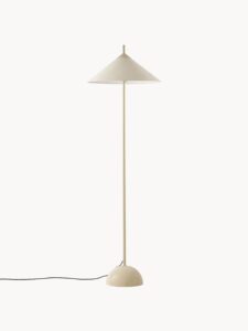 Stehlampe mit beigefarbenem Lampenschirm und stabilem Marmorfuß in elegantem Design